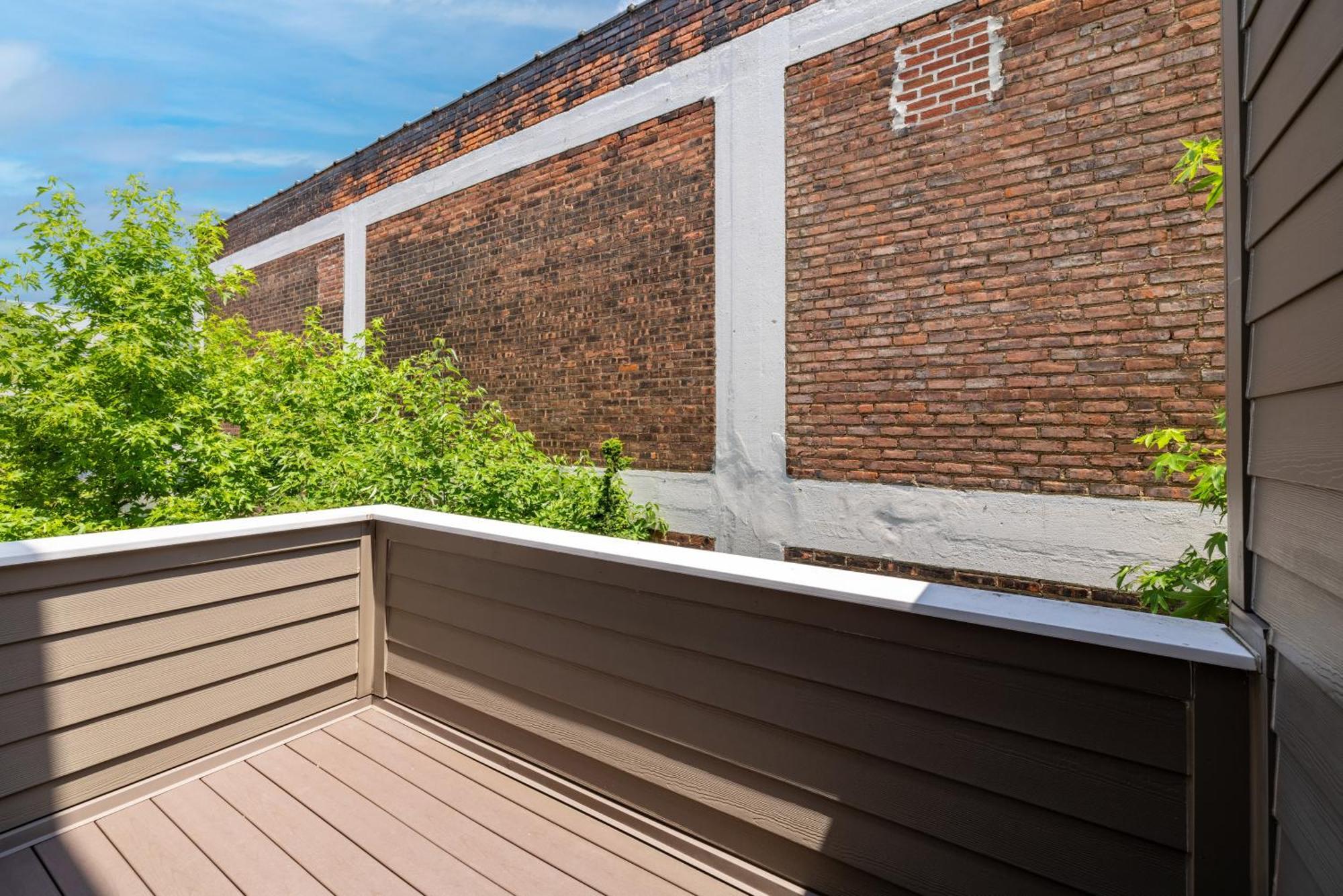Luxury Downtown Townhome Unit 14 Cleveland Exterior photo